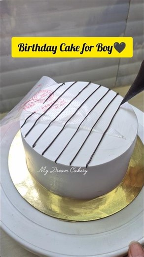 Birthday Cake Decoration Idea for Boys😍🖤🔥|Cake Design for boys❤️🔥 #mydreamcakery #cake #birthdaycake