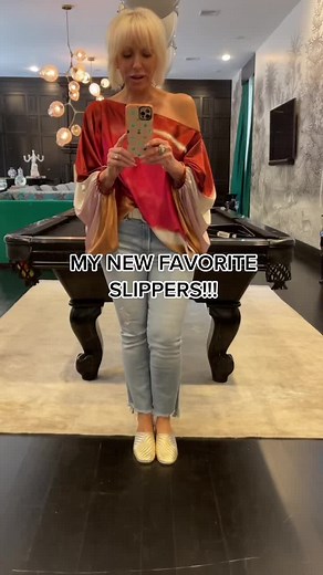 Just a little OBSESSED #margesmusthaves 💖🥿👧🏼 #jacqueslevine