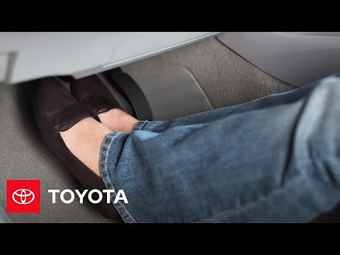 How to Handle a Stuck Accelerator Pedal