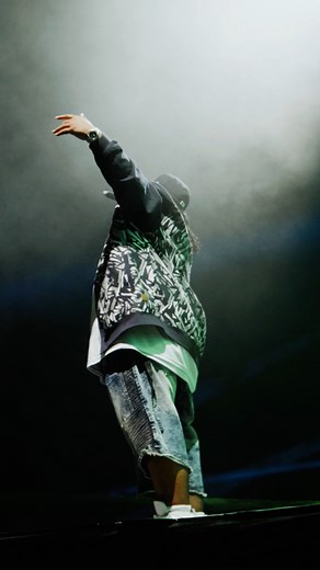 8.9K views · 132 reactions | Synthony Orchestra performs Savage & Timmy Trumpet “Freaks” Sarah-Grace Williams, conducts the Auckland Philharmonia with the NZ Hip Hop legend Savage himself on the mic. Who’s ready for Auckland Domain round two on Feb 10th? ☀️ Watch all the full live SYNTHONY performances here: www.youtube.com/@SYNTHONYLIVE #SYNTHONY #LiveMusic #Orchestra #Savage #Freaks #NZSummer #FYP | SYNTHONY | Facebook