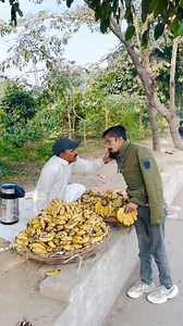 945K views · 5.6K reactions | New trick how to get free banana藍 #funny #fypシ゚viralシ #trendingreel #comedyreels #communitysupport #comedy #funnymoments #prank | Q N Pranks | Facebook