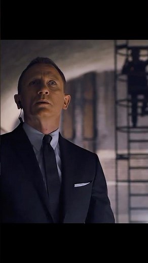 Skyfall (2012) | Deadly Trap – 007 Narrowly Escapes the Oncoming Train