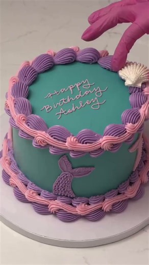 A cake fit for a little mermaid 🐚🧜‍♀️🪸