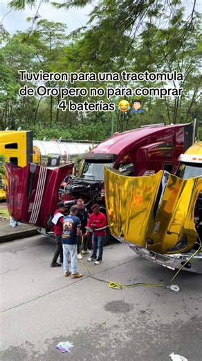 Toca cargar la caja de Herramienta 😂🤦🏻‍♂️ ajjajajaa #lafamosa #lagolden #lafamosatricolor #🇨🇴turbotroon