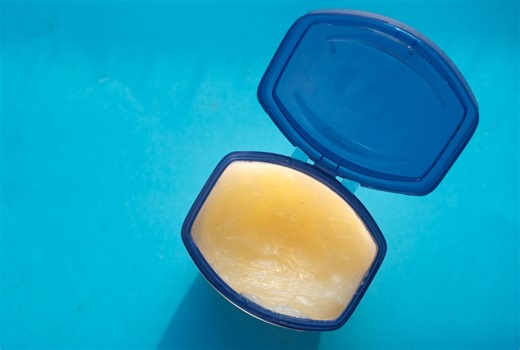 10 Uses For Vaseline That Go Beyond Soothing Chapped Lips
