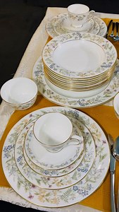 Royal Table Ph on Reels