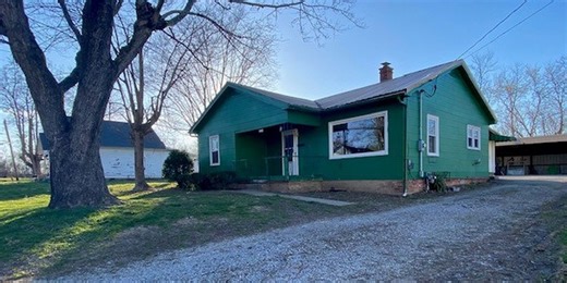 Abandoned newborn dies after being found in vacant home, police say