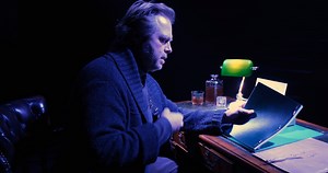 Are you ready for a gripping theatrical experience that will have you guessing until the end? With unexpected plot twists, clever dialogue, and plenty of suspense, Ira Levin's classic thriller, Deathtrap, keeps audiences on the edge of their seats. The award-winning Mill at Sonning theatre is the perfect destination for a day trip from London—only a short taxi ride from the Elizabeth Line. The ticket price includes a two-course meal, coffee and tea, and a programme. Book now ➡️ bit.ly/3U0jF5o #A