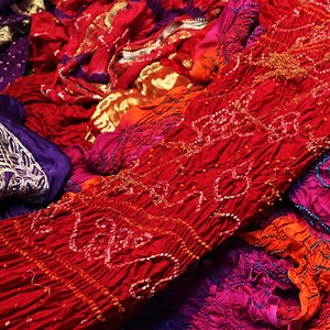 728K views | The tale of the oldest tie & dye art of India | Briefly | Facebook