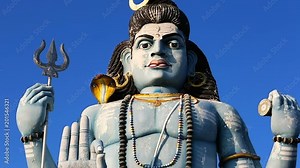 Koneswaram Temple territory. Hindu Shiva temple in Trincomalee, Sri Lanka. Hindu Holy Temple in Sri Lanka. The Mahadev temple is on top of a cliff above Trincomalee. Great Image of Lord Shiva. Stock Video