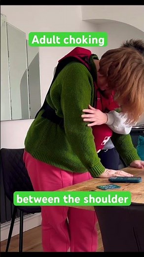Adult Choking – What To Do in Seconds
