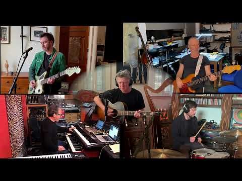 Crowded House - Fall At Your Feet - Live on Fangradio