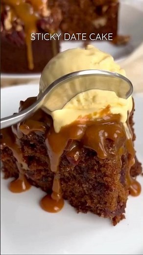 Sticky Date Cake