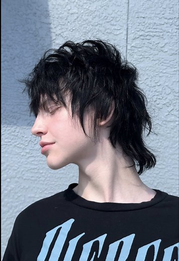 Transform Your Look with a Shaggy Alternative Haircut