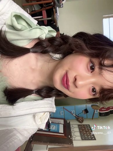 セブンティーン春号の特別表紙をチェック！