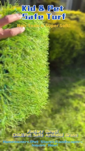 Even color and lifelike texture, as if the original green, a variety of scene settings are suitable, the appearance is in place and not突兀. #artificialgrass #wovenartificialgrass #petfriendlyturf #moderngarden #nowaterlawn