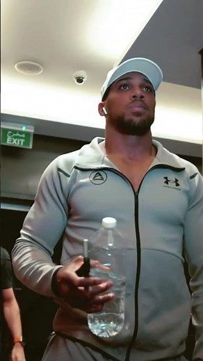 Anthony Joshua vs Boxing Legends: The Fights That Defined His Legacy**