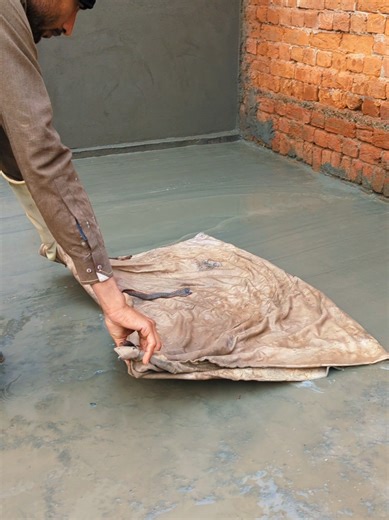 Quick Guide to Finishing a Cement Floor Smoothly