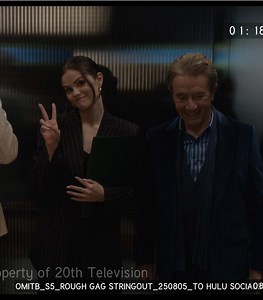 Season 5 bloopers as an early holiday present. 🎁 Maybe next season they'll get their act together (probably not, though). #OMITB #SteveMartin #MartinShort #SelenaGomez