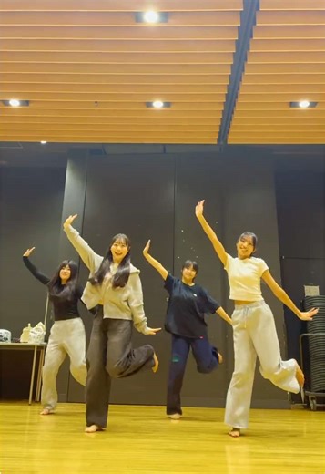 Shuta Sueyoshi HACK 歌詞分析とダンストレンド