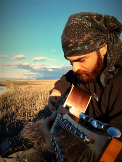 Exploring Lee Creek with My 12-String Acoustic Guitar