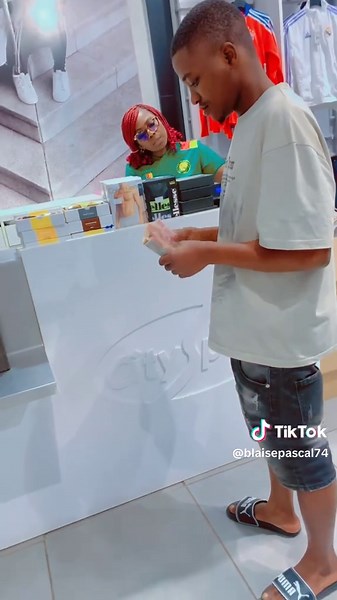 Blaise, Pascal (@blaisepascal74)’s videos with son original - Blaise, Pascal