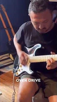Fender Stratocaster American Standard Sound Test, Clean, Overdrive, Distortion #fender #guitar