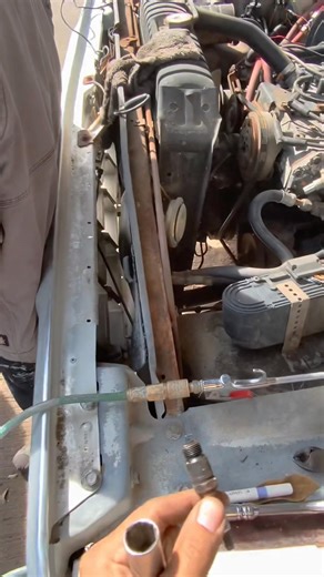 Replacing spark plugs on 1979 f350 460 #cars #automobile #mechanic #oilseal #ford #autorepair