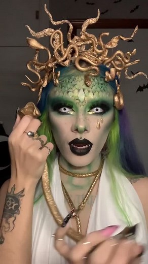 Medusa Cosplay Makeup Tutorial