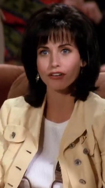 The first ever Friends scene. Take me back ♥ #Friends, Watch On Demand on Foxtel. | Foxtel