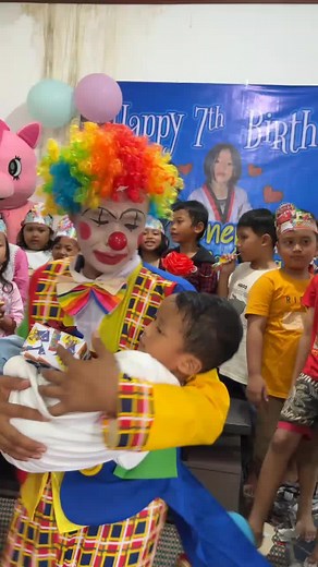 Fun Birthday Party with Clown Entertainment for Kids