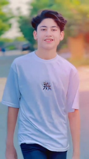 914 reactions · 51 shares | #statementpiece #desihtouch #jewelry #HandmadeJewelry #handmadewithlove #statementjewelry #prettyingreen | Sahil Yarbash | Facebook