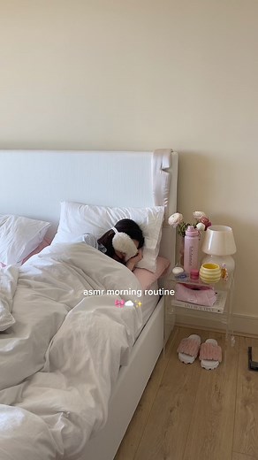 12K views · 733 reactions | asmr morning routine - long version  #asmr #morningroutine #skincare #skincaretips #reelsvideo #vlog #london #isthebest #fouryou #fyp #virals | Olafflee | Facebook