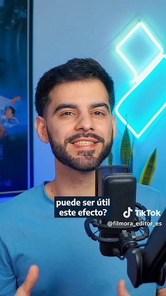 Nuevo🎉 Pantalla Inclinada 3D 😎 #Filmora #Filmora13 #WondershareFilmora #editarvideo #editordevideo #ediciondevideo #ediciondevideos #creadoresdecontenido Dale a tu video perspectiva o inclinación con la nueva versión de Filmora 13.5 Sigue estos pasos: 🔸 En Efectos, buscando “Corner” (o Pin) podes encontrar el Pasador de esquina. 🔸Si lo arrastras a tu video y le das a Efectos, podes ir moviendo estos puntos para convertir tu video en 3d. 🔸También podes crear keyframes para darle mas movilida