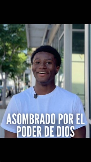 JJ, quien viajó desde Dayton, Ohio, para asistir a la conferencia IGNITE de 5F Church en Los Ángeles, quedó en shock por lo que sintió cuando la Apóstol Kathryn puso su mano sobre su cabeza. Durante la firma de libros el Domingo de Pentecostés, sintió que Dios lo guiaba a traer una semilla de agradecimiento. Después de que la Apóstol Kathryn puso su mano sobre su cabeza, JJ sintió el poder de Dios tocarlo de una manera tan fuerte que quedó completamente asombrado. Describió lo que sintió como “e