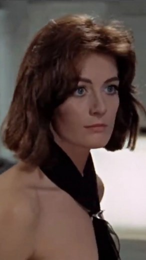 𝓑𝓮𝓼𝓽 𝓞𝓯 𝓥𝓲𝓷𝓽𝓪𝓰𝓮 𝓢𝓽𝔂𝓵𝓮 | Vanessa Redgrave and David Hemmings in Blow-up, 1966. | Instagram