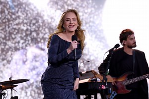 Adele weint bei Konzert – weil sie Céline Dion im Publikum sieht