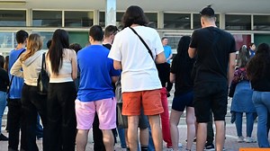 Τι είναι το ΙΒ που θα μπει και στα δημόσια σχολεία: Οι 6 κύκλοι, τα μαθήματα και ο τρόπος βαθμολόγησης