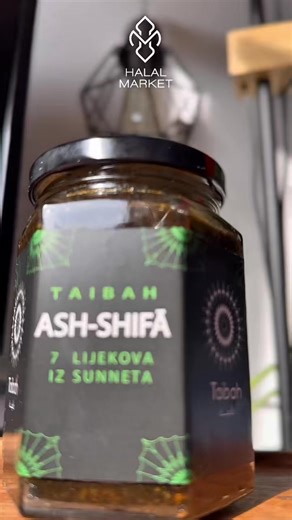 🌿 TAIBAH ASH-SHIFĀ Lijek iz sunneta - spoj prirode i vjere u jednoj teglici! Ash Shifa je 100% prirodan dodatak napravljen po principima islamske medicine. Kombinuje 7 moćnih sastojaka poznatih kroz tradiciju i praksu Poslanika, s.a.v.s. Koristi se kao podrška pri: ✅ Jačanju imuniteta ✅ Vraćanju snage i fokusa ✅ Borbi protiv sihra i uroka 🔍 Simptomi koje ne treba ignorisati: 🔹 Neobjašnjiv umor i iscrpljenost 🔹 Promjene raspoloženja bez razloga 🔹 Nesanica, noćne more, nemir u prsima 🔹 Glavo