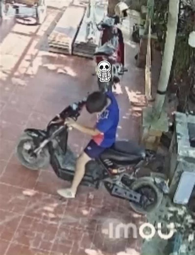 Xe điện zin: ngta đi lượn đi học hiếm khi hỏng hóc. Xe điện độ: suốt ngày hỏng vặt suốt ngày tiền sửa ko có xe đi chơi đi lượn