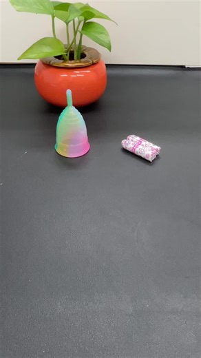 Cups VS Tampons VS Pads #period #sanitarynapkin #tampons #pads #menstrual