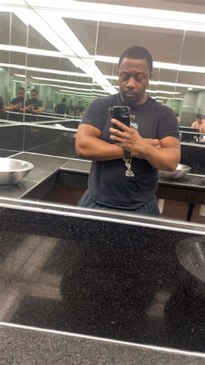 Start Your Weekend with a Motivating Workout