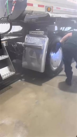 1.1K views · 28 reactions | Sun’s out, shine’s on!  Roll through Shiney Hiney Truck Wash and let’s get that rig cleaned up. Need a washout? We’ve got you covered there too! 12800 Hammer Rd, Neosho, MO (exit 27 off I49)  417-592-5000 | Shiney Hiney Truck Wash | Facebook