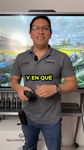 ¿QUÉ RADIOS USAN EN LOS ESTADIOS? #RADIOCOMUNICACION #REPARACION #MANTENIMIENTO #VIRAL #MOTOROLA #KENWOOD #ICOM #CONTENIDO #radioaficionados #PRUEBAS #FRECUENCIAS #UHF #VHF #chicago #tigres #uanl #sannicolas #cubs #bears #nfl #baseball #futbol | Comregio MX