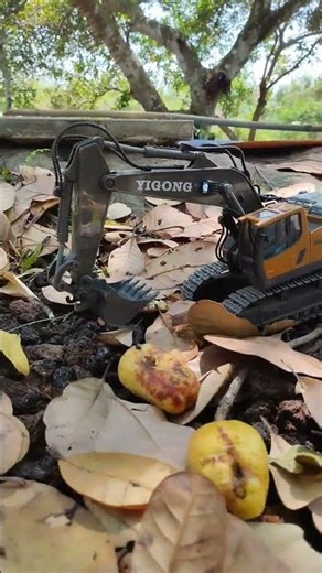 Xe máy xúc điều khiển từ xa mini #rc #toys