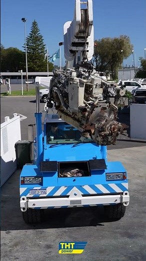 Removing Cummins 6BTA marine engines | Carver Voyager 37 boat - Tuart Hill Truck Sales