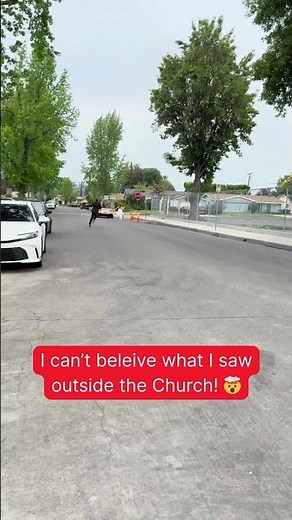 Runaway bride escapes groom by jumping into strangers convertible! 🤯