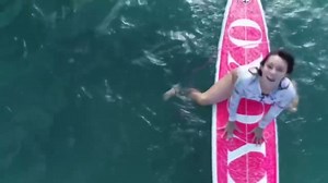 【深田恭子】圧倒的疾走感！ドローン撮影のサーフィン動画！ - YAYAFA