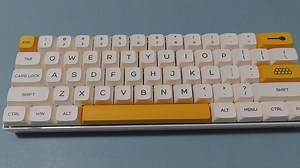 Modding my first mechanical keyboard - RK61