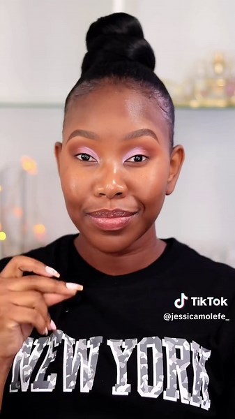 Beginner's Cut Crease Eyeshadow Tutorial